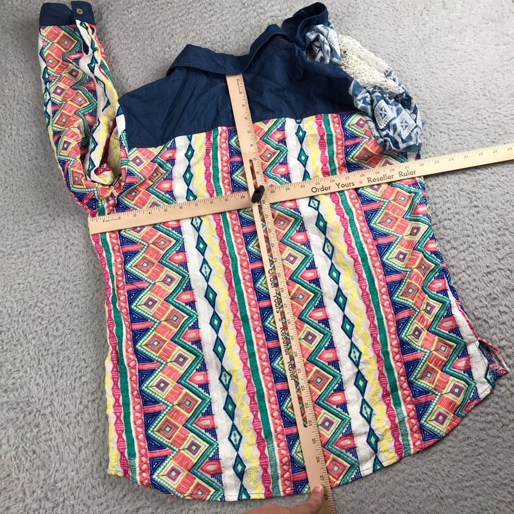 John Mark Embroidered Lace Patchwork Blouse Womens XL Multi Rayon Button Shirt - Picture 5 of 8
